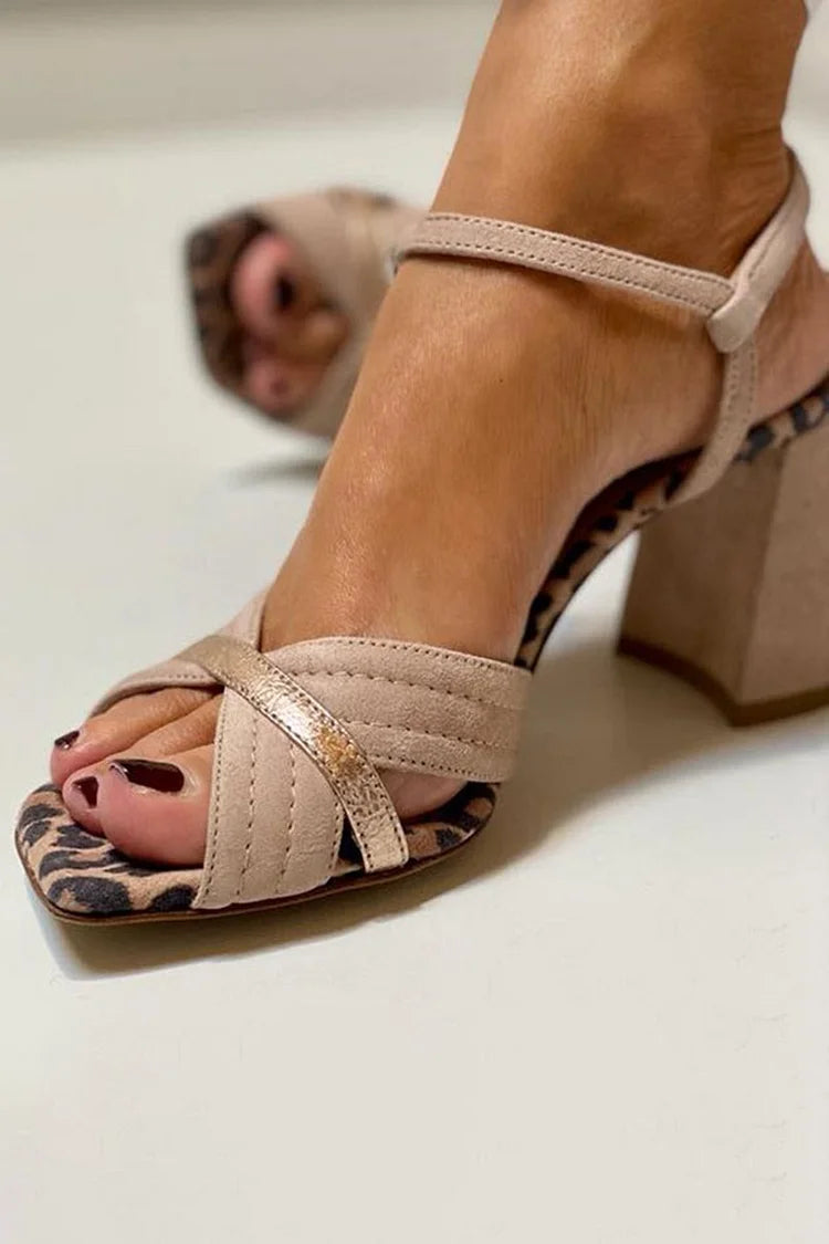SANDRA, SANDALIA DE TACÓN CON TIRAS CRUZADAS