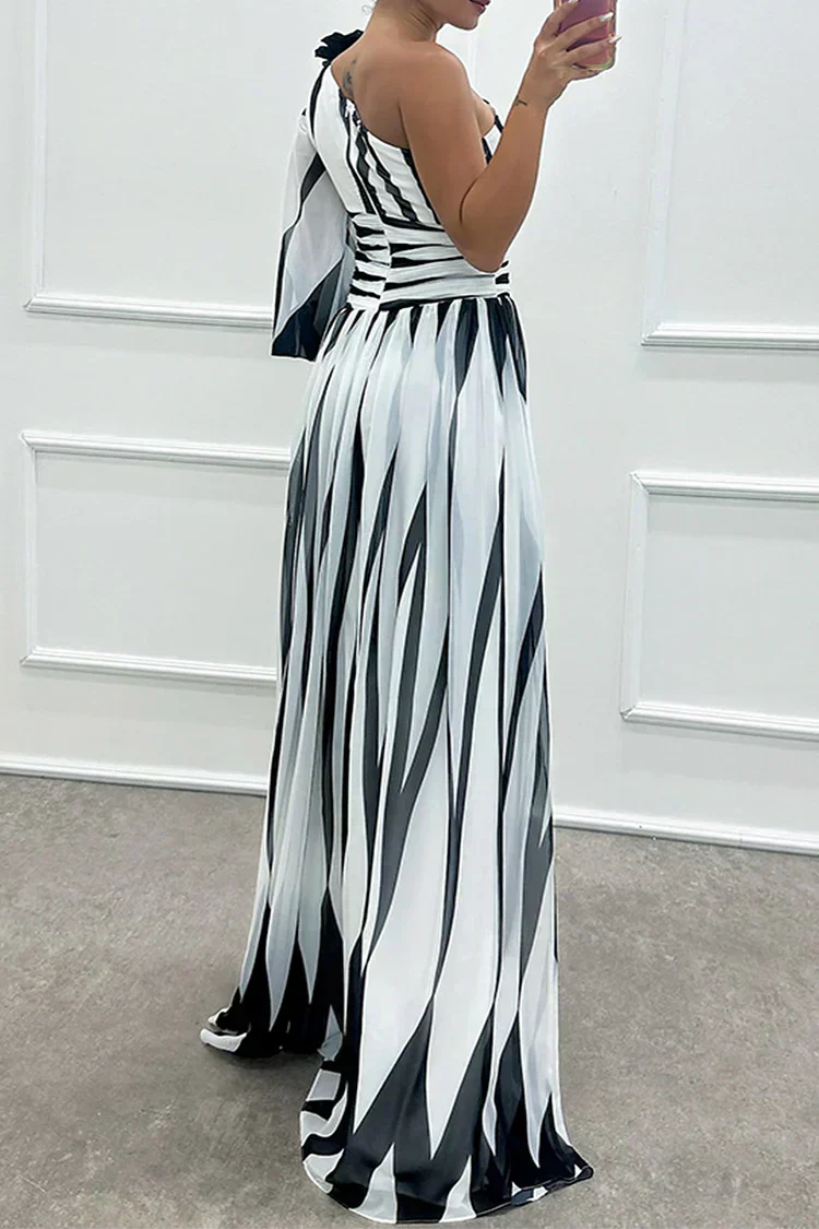 Shiloh, elegante vestido largo a rayas con hombros al aire
