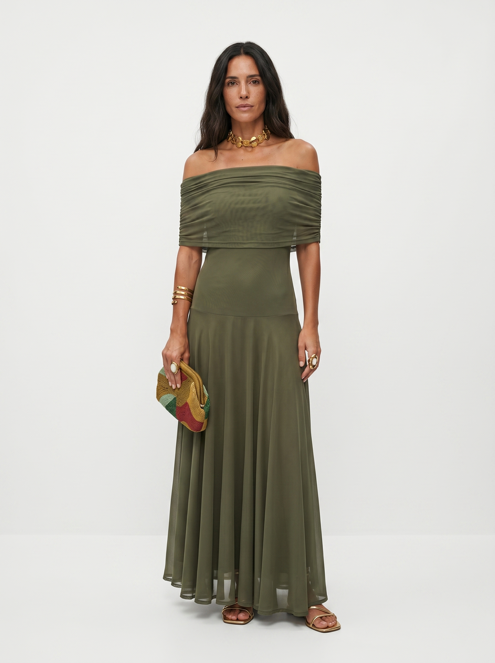 Carla  Vestido elegante y sencillo