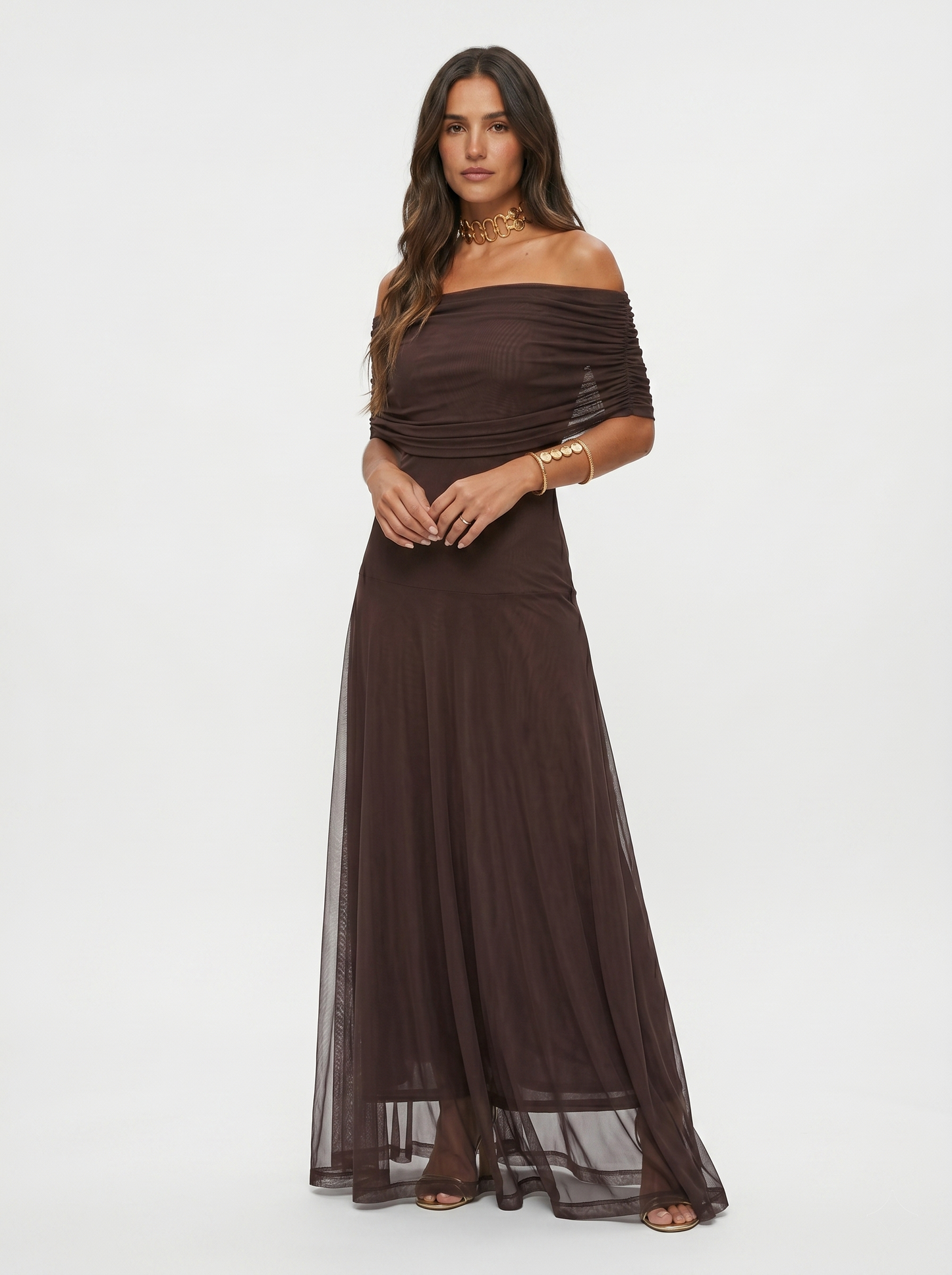 Carla  Vestido elegante y sencillo