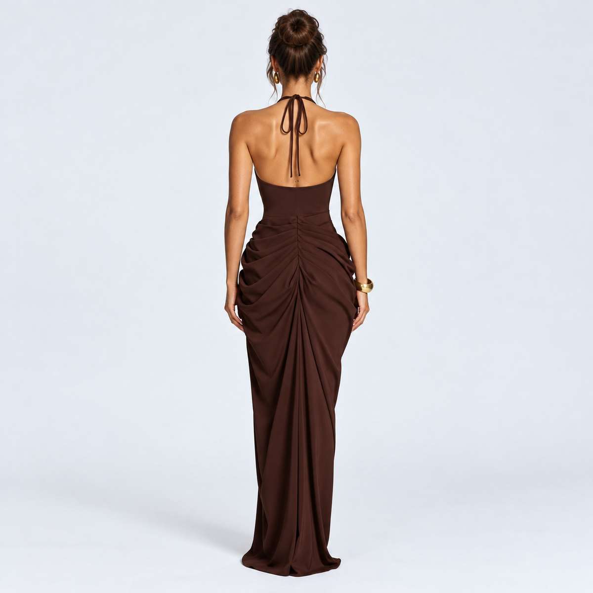 Fiorella, un vestido largo con aberturas laterales